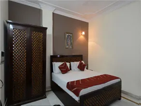Vishal Residency Hotel - Image 2