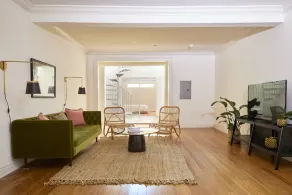 Roami at The Mandeville | One Bedroom - Image 1