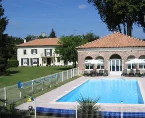Chambre D'Hôtes Domaine De l'Arnaudière - Image 5