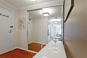Expansive Views From Sydney 1 Bedroom Apartment - Image 2
