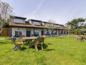 31 Garden Villas - Image 4