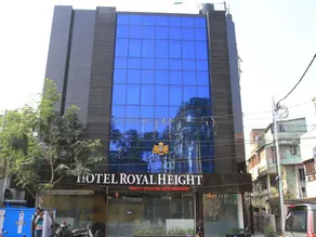 Treebo Trend Royal Height - Image 5