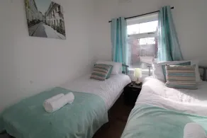 Albert House - Image 1