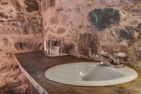 Auberge Nuits De St Georges - Image 2