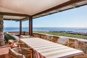 Arum Beach House - Image 5