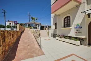 Paradise Apartments - Image 3
