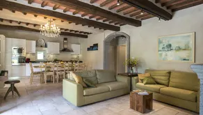 Pangea Villa Rooms - Image 3