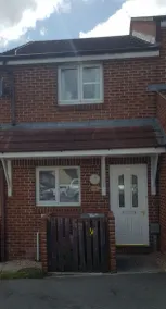 Charming 2-bed House in Torquay - Image 4