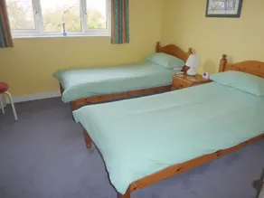 Bridge House B&B Cheltenham - Image 3