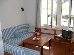 Bungalow Cala Llobeta 16 - Image 4