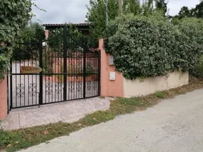 Effi House - Image 2