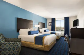 Holiday Inn Express St. Louis Airport - Maryland Heights - Image 5