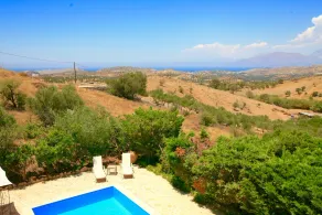 Elaia Villa by LeaderStay - Image 3