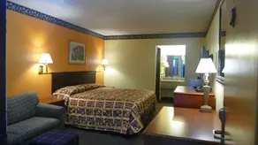 Allstate Inn Seymour - Image 4