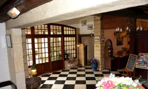 Hotel Mas de la Ferniere - Image 2