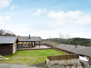Cozy Home In Lyngdal With Wifi - Image 2