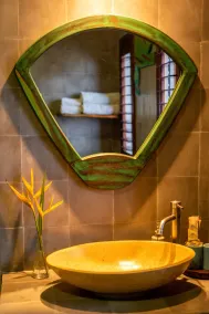 Beachside Boutique Resort - Image 2