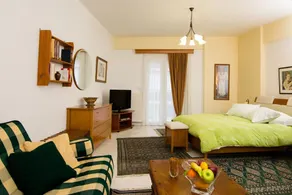 Papastavrou Apartments - Image 4