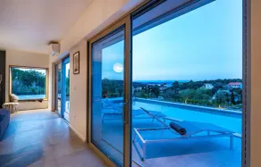 Beautiful Home in Zman With 3 Bedrooms, Wifi and Heated Swimming Pool - Image 4