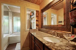 La Villa Vista Resort - Image 5