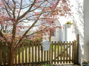 Spring Cottage - Image 3