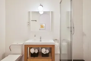 Plaza Catalunya Guest House - Image 2