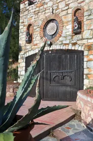 The Castle - Image 4