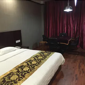 Mingdu Giand Hotel - Image 2