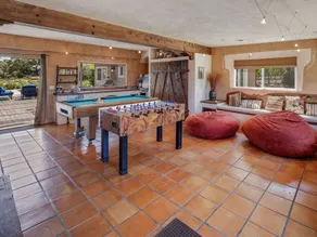 21175 Peary Ave Home - Image 2