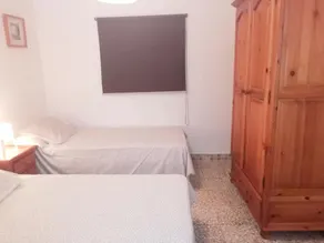 House with one bedroom in Sevilla with furnished garden and WiFi - Image 3