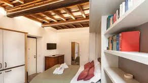 Rental in Rome Arenula Studio - Image 4