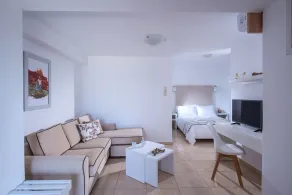 Golden Grain Beachfront Suites - Image 2
