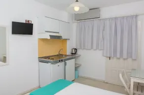 Lygdamis Hotel - Image 5