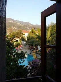 Gondol Apartments - Image 3