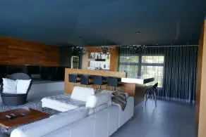 Contemporary Style With Amazing View 3-4 Br - Image 5