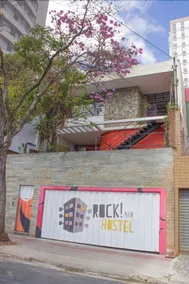 Rock And Hostel - Image 3