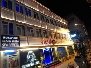 Dream Time Hotel - Image 2