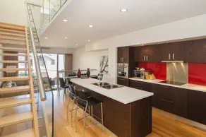 16 Seine Bay Apartment - Image 5