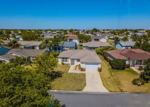English Ivy Court 2600 by White Pelican VR - Image 5