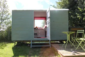 Shepherd's Hut - Image 2