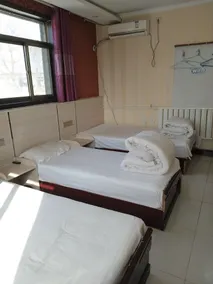 Qufu Xingsheng Hotel - Image 2
