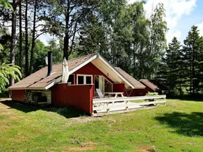 Peaceful Holiday Home in Humble With Beach - Image 3