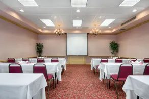 Marianis Inn - Image 4