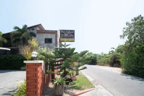 Preechana Golden Place Serviced Apartment - Image 5