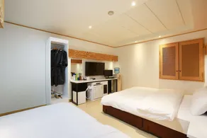Abata Business Hotel - Image 2