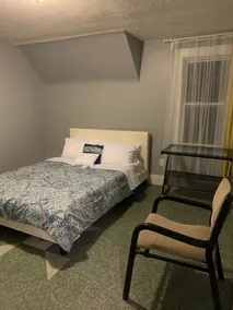 Pontiac Guest House - Image 4