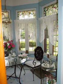 The Mansion Bed & Breakfast - Image 2