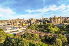 Central Home Off Royal Mile - Image 2