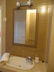 Guest House Jelsa - Image 2