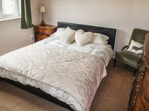 The Chalet - Image 4